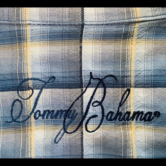 Tommy Bahama Men’s Large Hawaiian Shirt - Picture 5 of 11